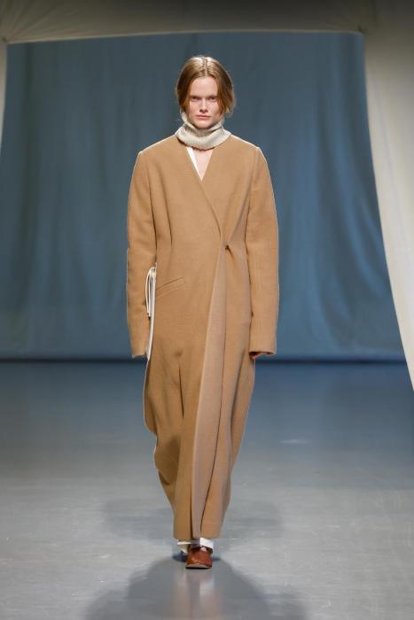 RUOHAN - WOMENSWEAR READY-TO-WEAR FALL-WINTER 2023-2024 | FHCM