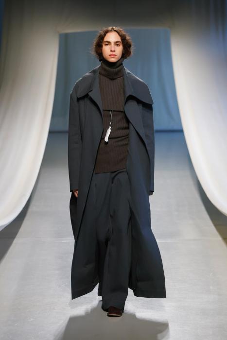 RUOHAN - WOMENSWEAR READY-TO-WEAR FALL-WINTER 2023-2024 | FHCM