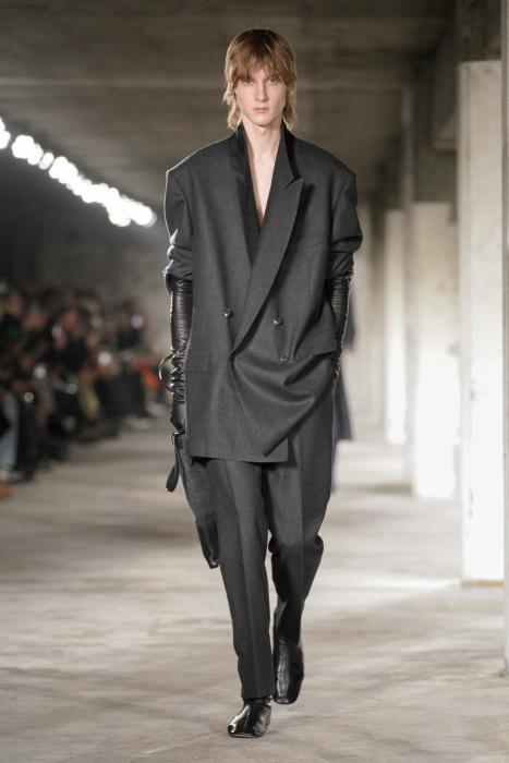 DRIES VAN NOTEN - Menswear Fall/Winter 2024-2025 | FHCM