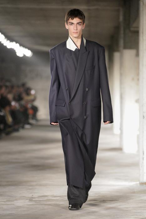 DRIES VAN NOTEN - Menswear Fall/Winter 2024-2025 | FHCM