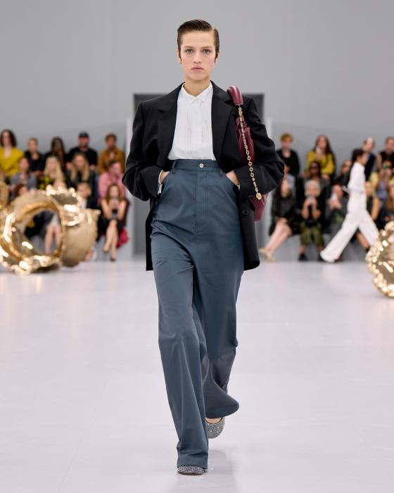 LOEWE - Womenswear Spring-Summer 2024 | FHCM