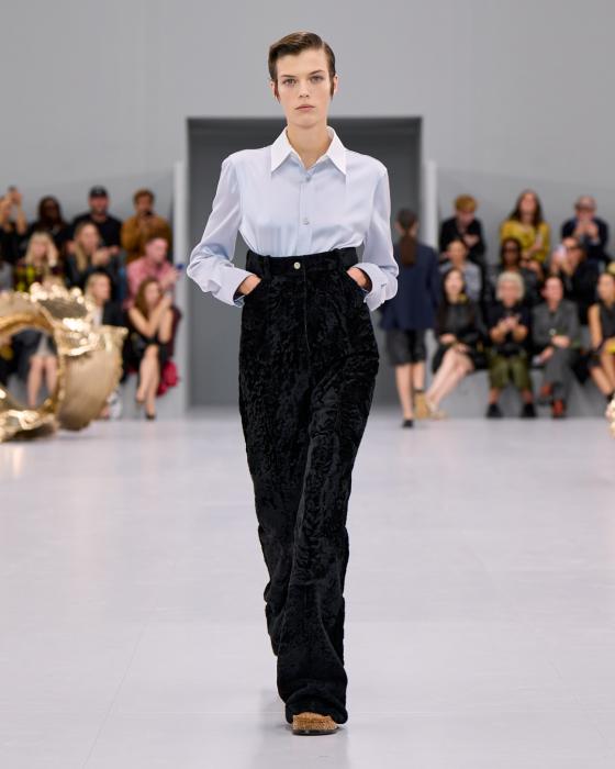 LOEWE - Womenswear Spring-Summer 2024 | FHCM